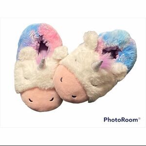 NWOT Little Girl's Sz 13 Adorable Comfy Unicorn Slippers